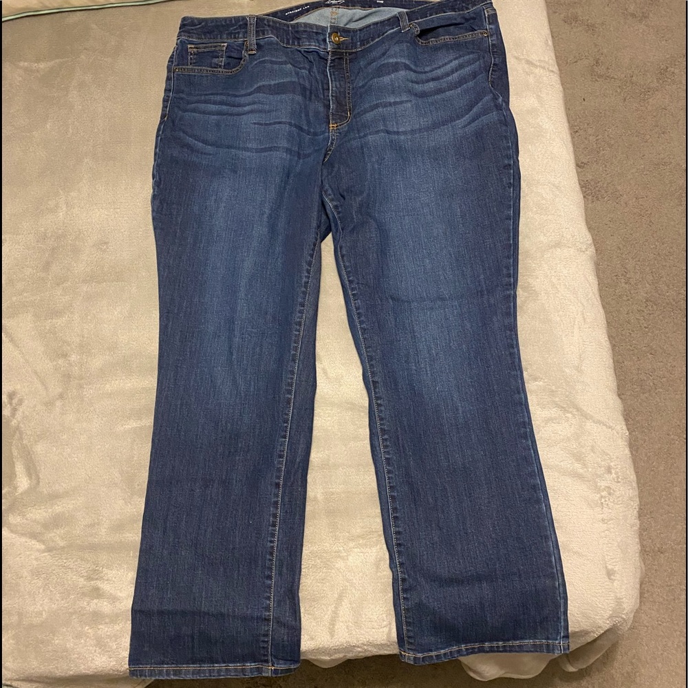Straight leg jeans sz 22